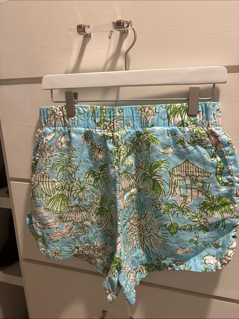 Lilly Pulitzer Lagoon Linen Athletic Shorts Sz M